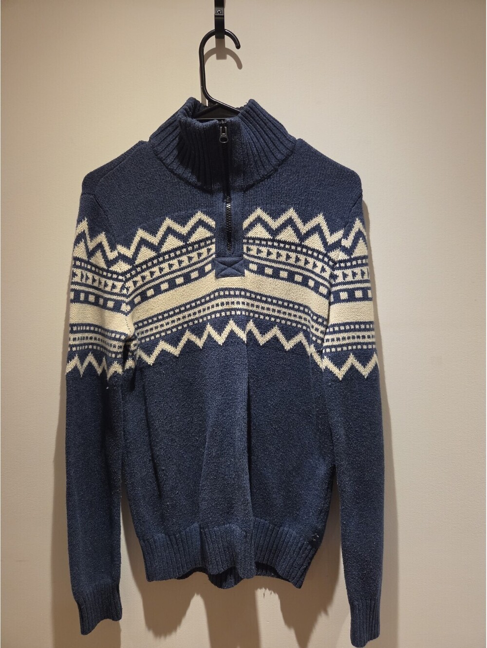 American Eagle Outfitters Seriously Soft Navy Blue White Patterned Pullover XS
